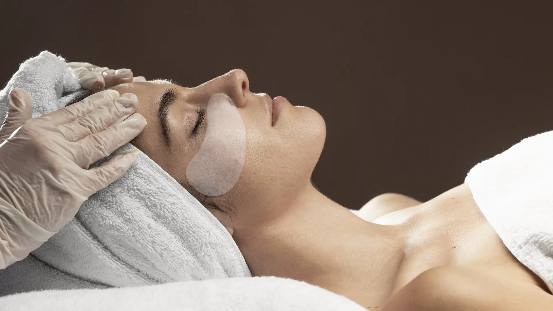 Medi-facial: What it is and its Benefits?